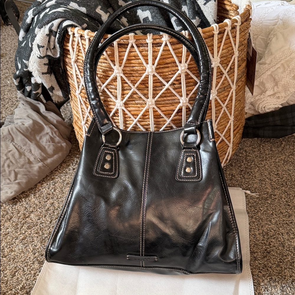 Nine & Co. Black Shoulder Bag